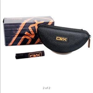 Super quality , no bullshit sunglasses ….polarised and smooth